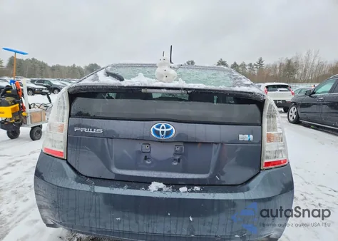 2010 Toyota Prius z USA, uszkodzony, nr VIN JTDKN3DU6A0172060
